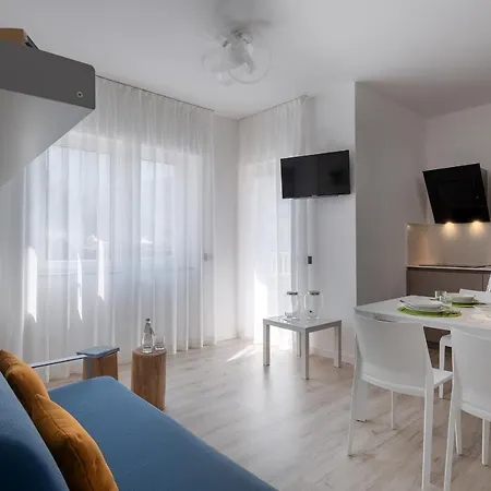 Residence Toblini Torbole Sul Garda Exterior foto